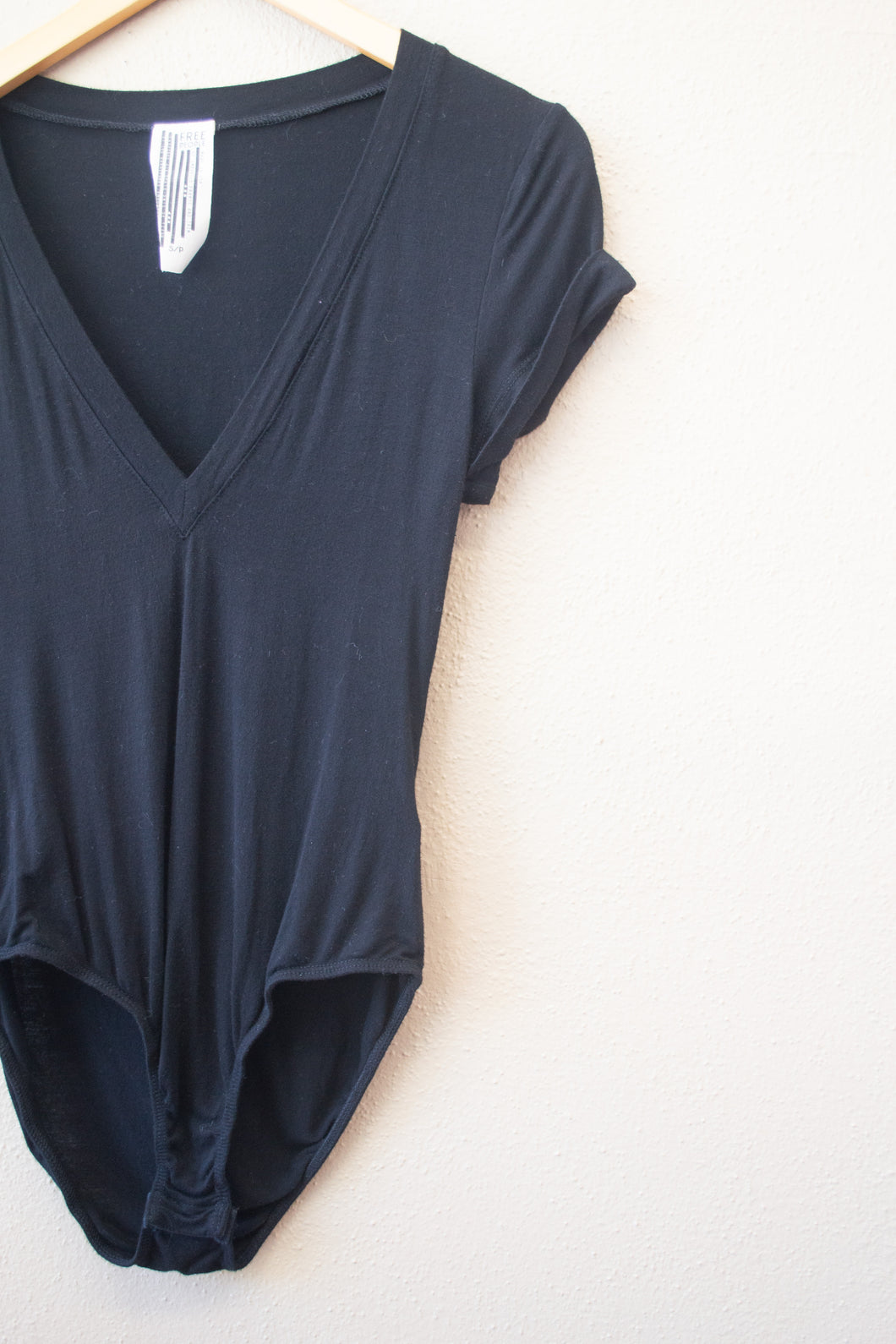 Free People Size Small V-Neck Bodysuit Top